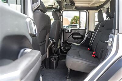2020 Jeep Wrangler Unlimited Sport   - Photo 34 - Cape Coral, FL 33909