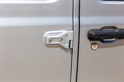2020 Jeep Wrangler Unlimited Sport   - Photo 14 - Cape Coral, FL 33909