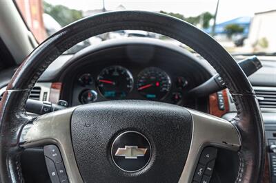 2010 Chevrolet Avalanche LTZ   - Photo 57 - Cape Coral, FL 33909