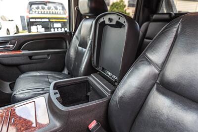 2010 Chevrolet Avalanche LTZ   - Photo 55 - Cape Coral, FL 33909