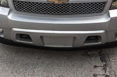 2010 Chevrolet Avalanche LTZ   - Photo 17 - Cape Coral, FL 33909
