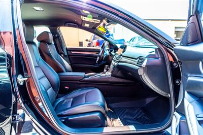 2019 Honda Accord Sport   - Photo 22 - Cape Coral, FL 33909