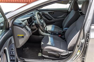 2014 Hyundai Elantra SE - Photo 8 - Cape Coral, FL 33909