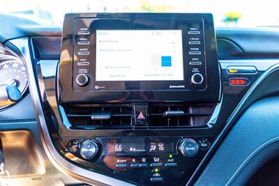 2022 Toyota Camry SE   - Photo 22 - Cape Coral, FL 33909
