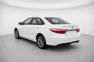 2015 Toyota Camry LE   - Photo 6 - Cape Coral, FL 33909