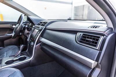 2015 Toyota Camry LE   - Photo 24 - Cape Coral, FL 33909