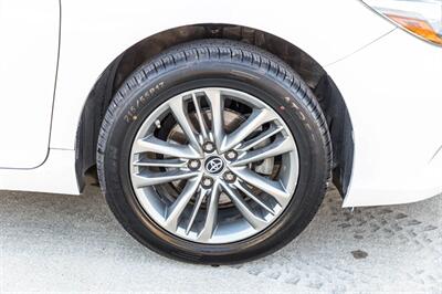2015 Toyota Camry LE   - Photo 14 - Cape Coral, FL 33909