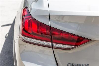 2015 Hyundai Genesis 3.8L   - Photo 12 - Cape Coral, FL 33909