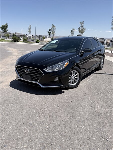 2018 Hyundai Sonata SE   - Photo 1 - El Paso, TX 79938