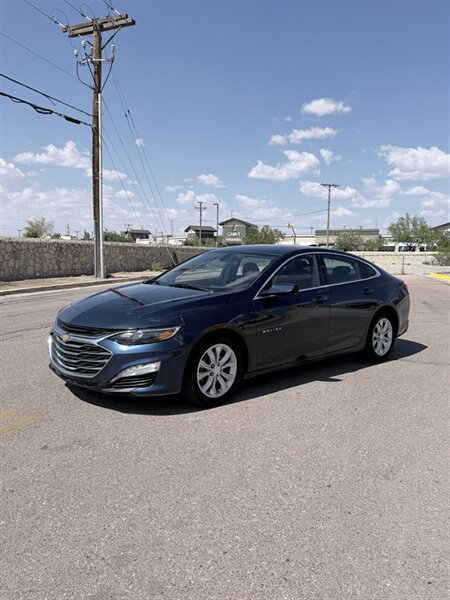 2022 Chevrolet Malibu LT   - Photo 1 - El Paso, TX 79938