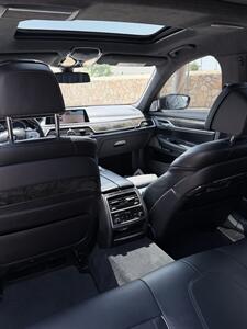 2017 BMW 7 Series 750i - Photo 5 - El Paso, TX 79938
