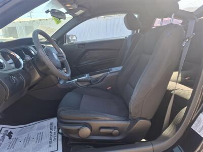 2010 Ford Mustang V6   - Photo 6 - El Paso, TX 79905