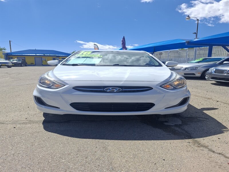 2016 Hyundai Accent SE  
