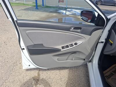 2016 Hyundai Accent SE - Photo 6 - El Paso, TX 79905