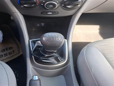 2016 Hyundai Accent SE - Photo 12 - El Paso, TX 79905