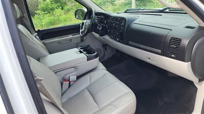 2011 Chevrolet Silverado 1500 LT - Photo 15 - Baraboo, WI 53913