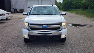 2011 Chevrolet Silverado 1500 LT - Photo 1 - Baraboo, WI 53913