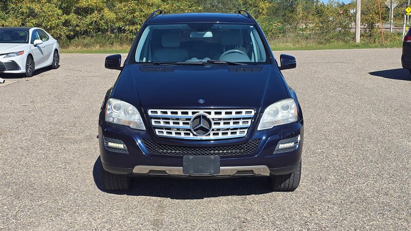 2011 Mercedes-Benz ML 350 BlueTEC - Photo 2 - Baraboo, WI 53913