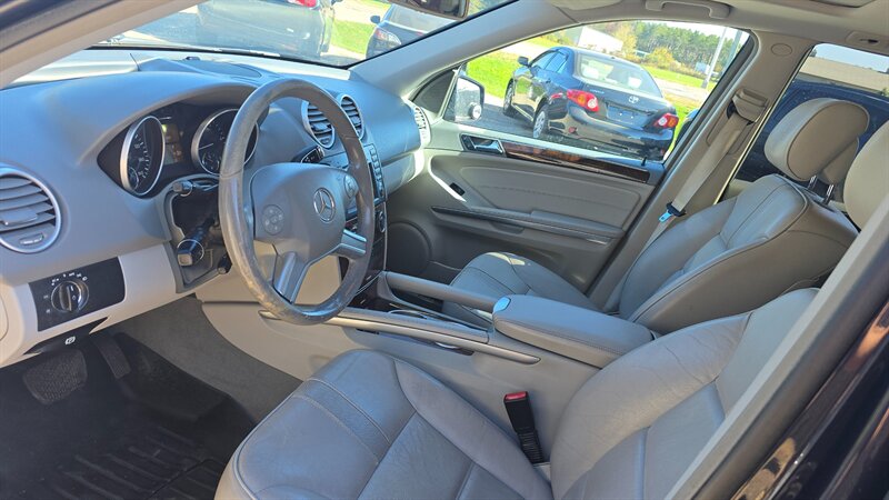 2011 Mercedes-Benz ML 350 BlueTEC - Photo 9 - Baraboo, WI 53913
