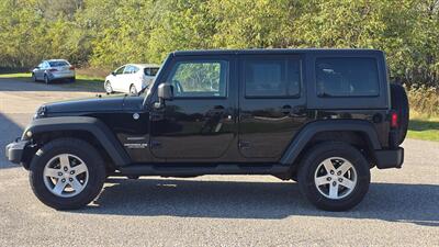 2013 Jeep Wrangler Unlimited Sport   - Photo 5 - Baraboo, WI 53913