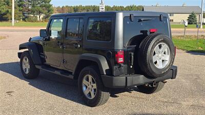 2013 Jeep Wrangler Unlimited Sport   - Photo 6 - Baraboo, WI 53913