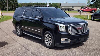 2016 GMC Yukon XL Denali   - Photo 3 - Baraboo, WI 53913
