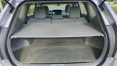 2012 Toyota Prius v Three - Photo 11 - Baraboo, WI 53913