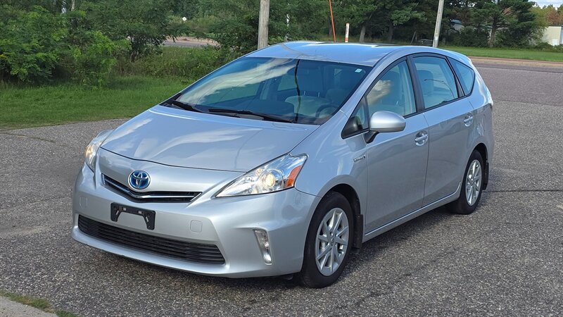 2012 Toyota Prius v Three   - Photo 1 - Baraboo, WI 53913