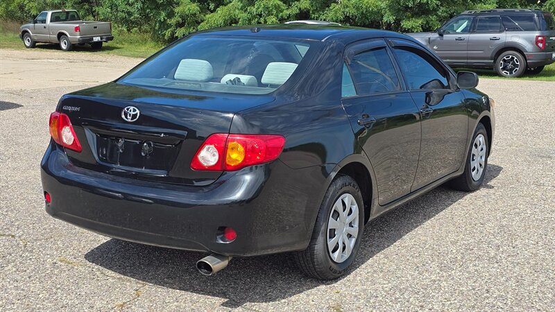 2009 Toyota Corolla - Photo 8 - Baraboo, WI 53913