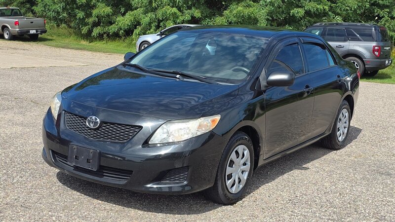 2009 Toyota Corolla   - Photo 1 - Baraboo, WI 53913