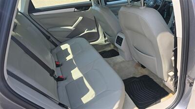 2013 Volkswagen Passat TDI SE - Photo 14 - Baraboo, WI 53913