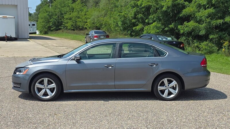 2013 Volkswagen Passat TDI SE - Photo 5 - Baraboo, WI 53913