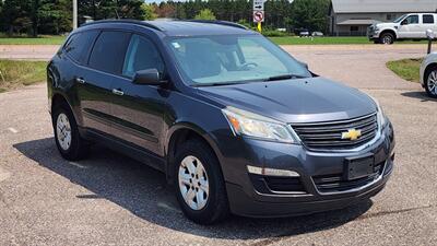 2014 Chevrolet Traverse LS - Photo 3 - Baraboo, WI 53913