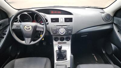 2010 Mazda Mazda3 i Sport - Photo 11 - Baraboo, WI 53913