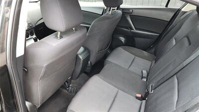 2010 Mazda Mazda3 i Sport - Photo 10 - Baraboo, WI 53913