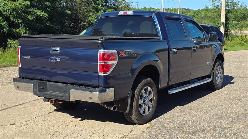 2013 Ford F-150 XLT - Photo 8 - Baraboo, WI 53913