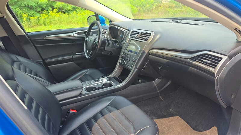 2020 Ford Fusion SEL - Photo 15 - Baraboo, WI 53913