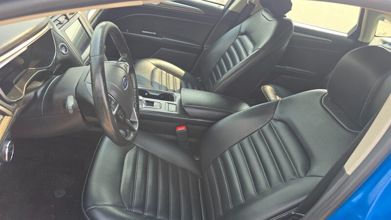 2020 Ford Fusion SEL - Photo 10 - Baraboo, WI 53913