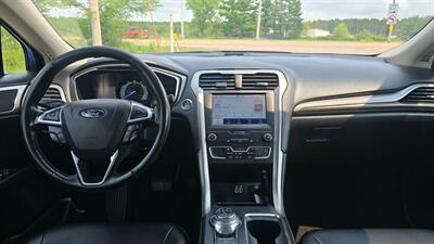 2020 Ford Fusion SEL - Photo 12 - Baraboo, WI 53913