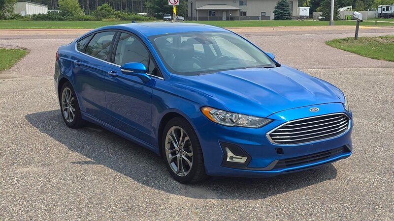 2020 Ford Fusion SEL - Photo 3 - Baraboo, WI 53913