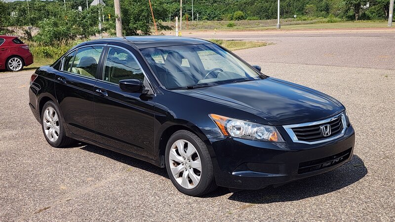 2010 Honda Accord EX-L - Photo 4 - Baraboo, WI 53913