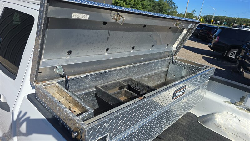 2016 Chevrolet Silverado 1500 Work Truck - Photo 12 - Baraboo, WI 53913