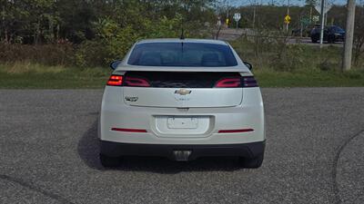 2013 Chevrolet Volt Premium - Photo 7 - Baraboo, WI 53913