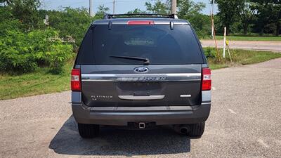 2015 Ford Expedition Platinum   - Photo 7 - Baraboo, WI 53913