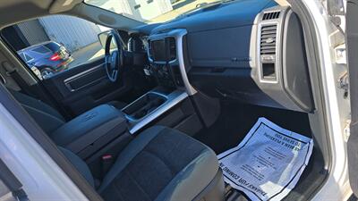 2017 RAM 1500 Big Horn   - Photo 13 - Baraboo, WI 53913