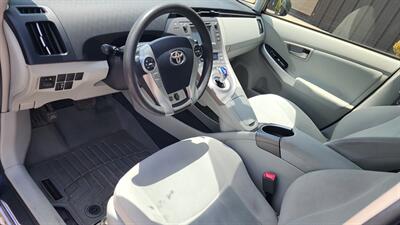 2013 Toyota Prius One   - Photo 9 - Baraboo, WI 53913