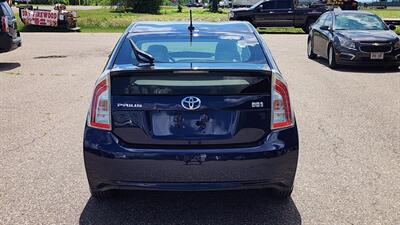 2013 Toyota Prius One   - Photo 8 - Baraboo, WI 53913