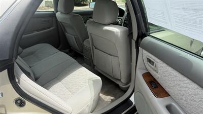 1997 Lexus ES 300 - Photo 17 - Valencia, CA 91355