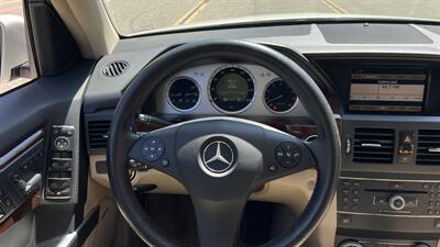 2010 Mercedes-Benz GLK GLK 350 4MATIC - Photo 25 - Valencia, CA 91355