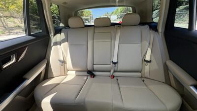 2010 Mercedes-Benz GLK GLK 350 4MATIC - Photo 23 - Valencia, CA 91355